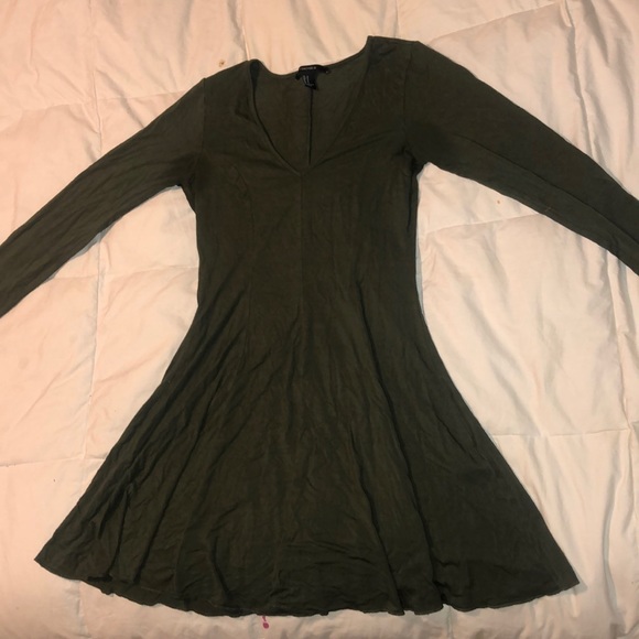 Dress - Picture 1 of 2